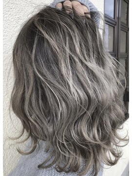 サロンドラ(Salon de La.) ダブルカラー＆カット