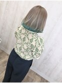 グレーベージュ裾ミントグリーン×ボブ