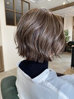 リノ 辻堂(lino)&nbsp;飽きないハイライトカラー