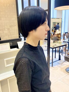 ネオリーブギンザ 銀座店(Neolive GINZA) 斜めバング/グレージュカラー/シルキーベージュ/ショート銀座