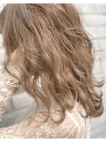 ネウィ 池袋(newi) シフォンベージュ