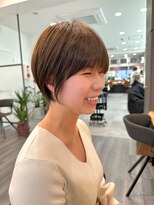 ビューエヒメ(VIEW EHIME)&nbsp;大人ラフウェーブ20代30代40代ボブブラウンスウィングショート