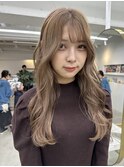 ハイトーンミルクティーベージュ！