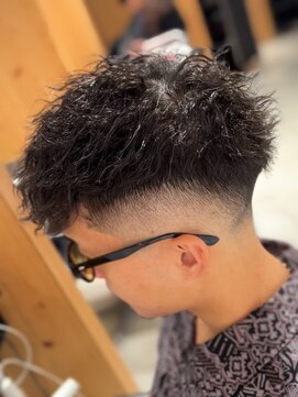 ゴウトゥデイ 渋谷MODI店(GO TODAY) 【ツイストスパイラル】× ダウンバング × フェード〈渋谷〉