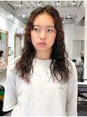 レイヤーカット/スパイラルパーマ/くるくるパーマ/パーマ女子