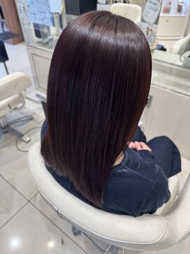 アヴァンス 深井店(AVANCE.) カシスレッド