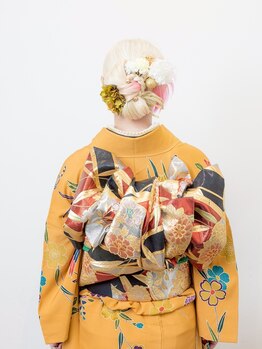 ヘアーサロン アモル(HAIR SALON Amor)の写真/卒業式も成人式も◎衣装レンタル・前撮り・ヘアセットまでトータルサポート！こだわりを聞かせて下さい！