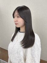 ユエ(YUE)&nbsp;失敗しない縮毛矯正/レイヤーカット/オリーブベージュ