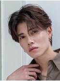 原宿メンズパーマフェザーパーマセンターパートガイルヘア20代