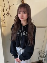 ムージー(moug)&nbsp;透明感あるカラーとトリートメントでサラ艶カラー