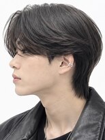 ベル 新宿(Belle)&nbsp;センターパート　カルマパーマ　毛流れヘア　韓国ヘア　新宿