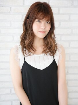 クレエ(creer) ふわっと軽やかなフェミニンウェーブ