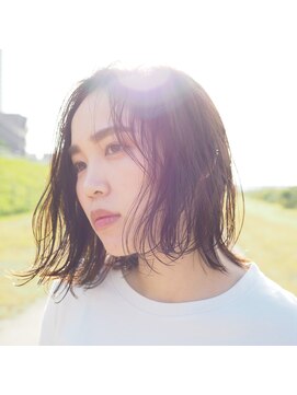 オブヘアージユウガオカ(Of HAIR Jiyugaoka) 【外ハネミディアム】