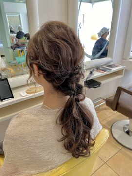 チアー(Cheer) ローポニー