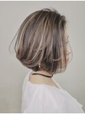 《Agu hair》ハイライト×エアリーショートボブ