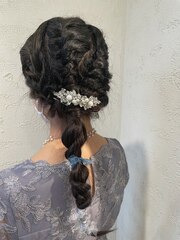 ヘアセット　ヘアアレンジ　お呼ばれスタイル