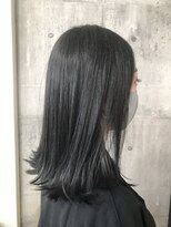 ラジ(lagi) 切りっぱなし+ミディアムボブ