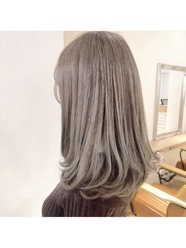 ロンド ルージュ 銀座店(Lond rouge) 赤みがなくなるくすみ色