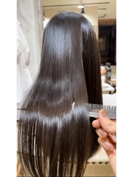 ティアラ 桜木町(TIARA) 髪質改善ヘアエステ/縮毛矯正/髪質改善プログラム/酸熱カラー
