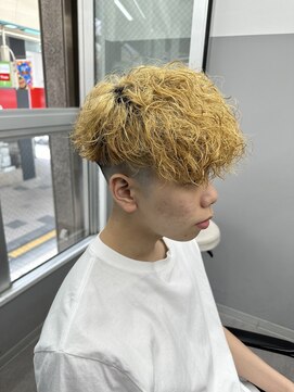 オムデュー(HOMME DEUX) 【AOI】禁断ブリーチパーマ