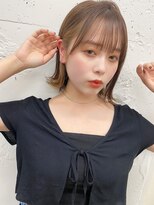 イルウィ(irwi)&nbsp;【トレンド】ベージュインナーカラー　切りっぱなしボブ