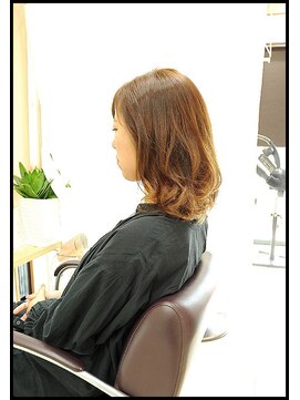 メタ(META) ◆インナーカラーで創る ダブル(W)カラー/バレイヤージュ風