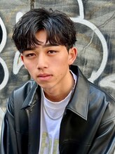 オムデュー(HOMME DEUX)