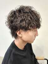 ニアウ 伊勢崎連取店(Niau)&nbsp;マッシュウルフ波巻きツイストスパイラルパーマ