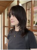 パーマが残ったレイヤースタイル <若林>