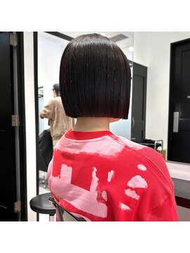 ヴィヴィー 福岡天神店(VIVIE) ボブはカットラインにこだわってます