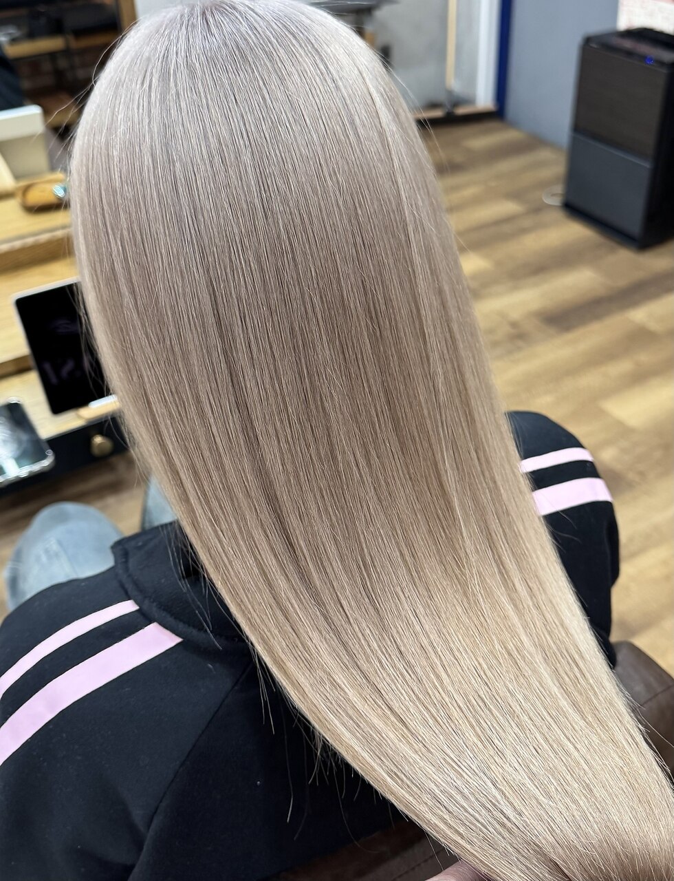 ミルクティーベージュ：L241629721｜グリ(gris)のヘアスタイル