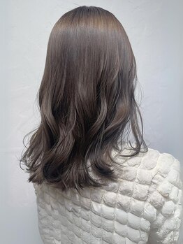 リコ 池袋東口店(Liko)の写真/池袋東口/南池袋《Cut+TR¥4500》髪質改善トリートメント×絶妙カラーが高評価！ハイトーンでも美しく◎