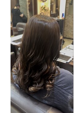 キャラ 池袋本店(CHARA) 【大人気パーマ】ダメージレスで可愛くコテ巻き風に仕上がる♪