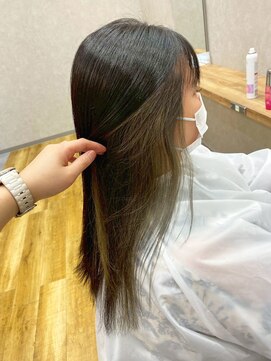 ラリス(Ralis) 【イヤリングカラー】旬髪【【下曽根駅】】