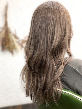 ハテナ(hatena) ミルクティーベージュ×ロング