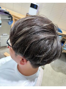 ラピスタ 池袋(Lapista) 韓国ヘアレイヤーカットダブルハイライトカラー【Lapista池袋】