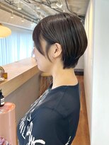 サンルーム(SUN room) 顔周りレイヤー丸みショートボブオリーブグレージュブラウン