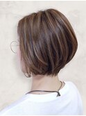 白髪染めハイライト×前下がりボブ◎透明感グレージュ夏カラー