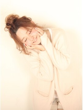 ディーナ(D'na) 『D’na』　お団子アレンジ