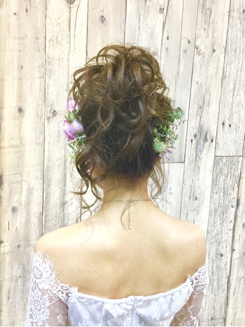 結婚式やパーティー イベントのヘアセットはムーン岡山にどうぞ