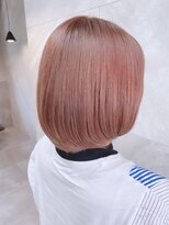 ドゥマン(Demain) ピンクベージュカラー×ボブ 前髪あり 透明感 ブリーチあり