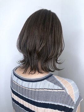 ルチェア ヘア(Lucea Hair) くびれウルフ