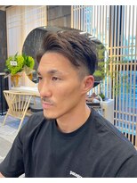 ラテ 渋谷(LATTE) 大人ショートヘア　刈り上げ　barber style