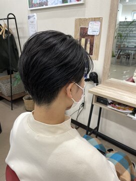 サクラ(SAKURA) カッコいい！刈り上げ女子！