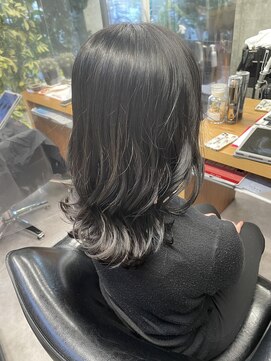 シェル 吉祥寺(shell) 韓国風巻き髪スタイル_セミロングレイヤー