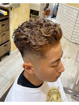 グルーマーズトウキョウ(GROOMER/S TOKYO) 宮城リョータ風パーマ GROOMERSTOKYO 太田