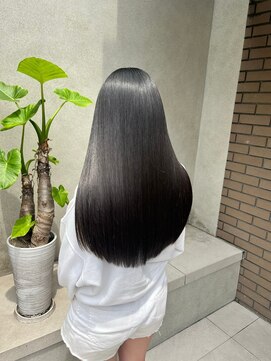 キュア 表参道(CURE) 黒髪/グレージュカラー/ココアベージュ/ヘルシーロング[表参道]