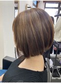 ハイライトカラーボブ(白髪ぼかし・40代)