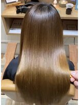 ニコ ヘアリラクゼーション(Nico hair relaxation)&nbsp;髪質改善トリートメントブラウンうるツヤ髪ナチュラル