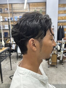 クロムス(clomus) メンズパーマ